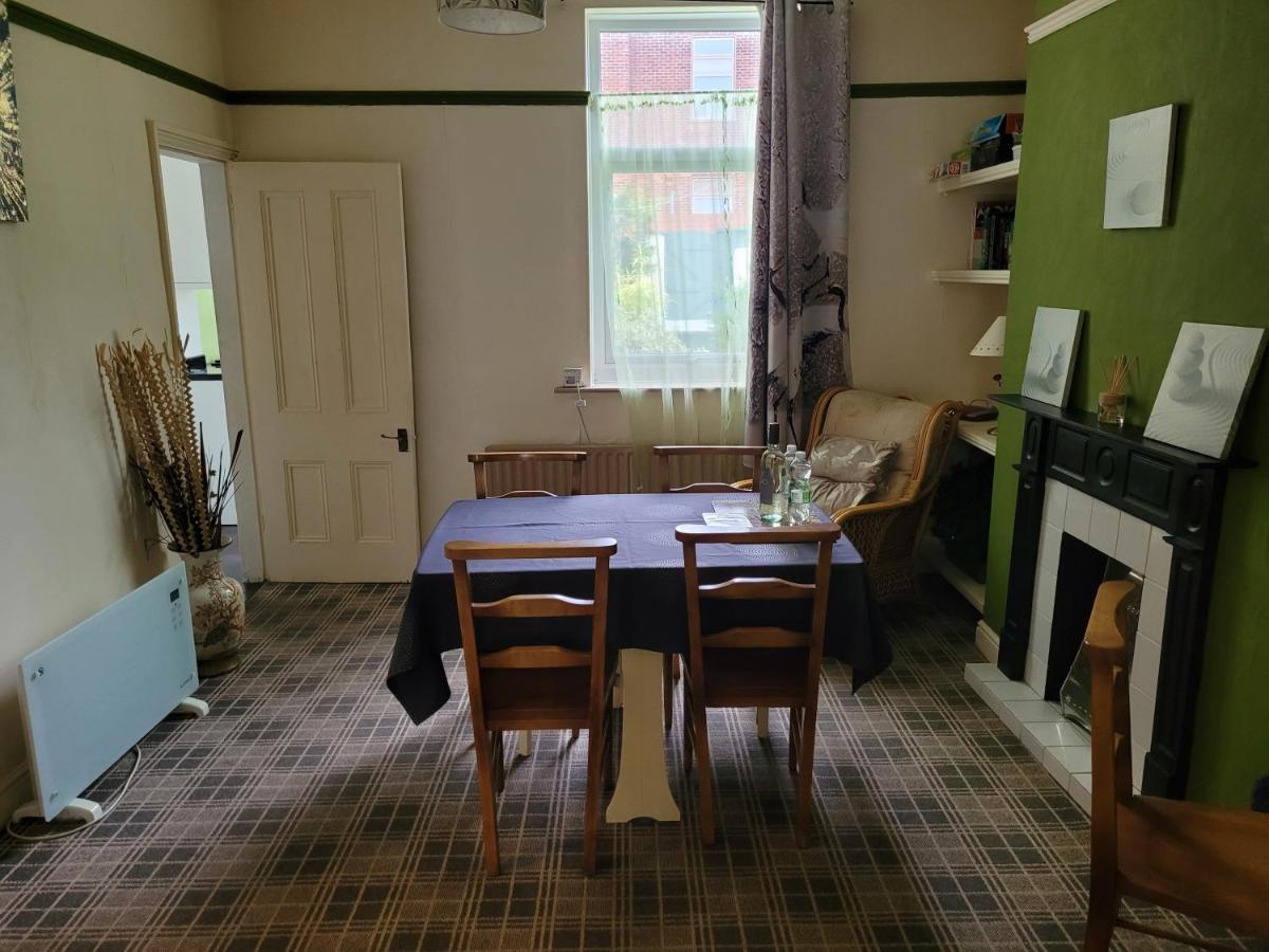 No 35 Guisborough - 2 Bedroom House מראה חיצוני תמונה