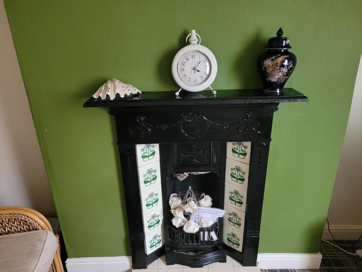 No 35 Guisborough - 2 Bedroom House מראה חיצוני תמונה